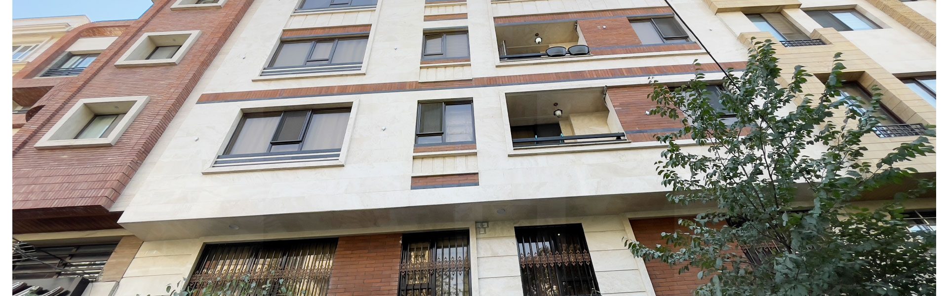 خرید آپارتمان در چهار باغ شرقی