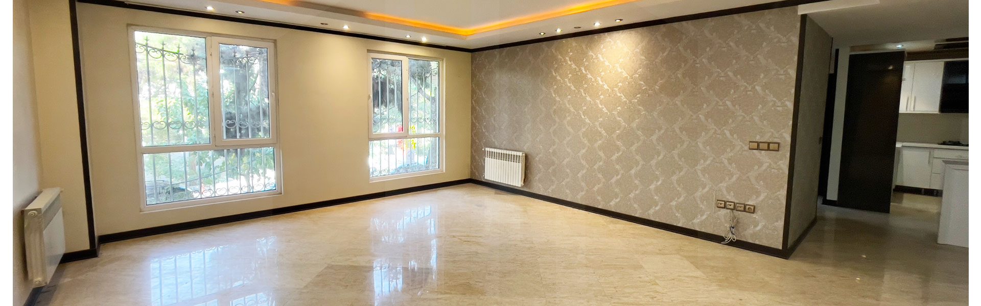 خرید آپارتمان در آلاله شرقی