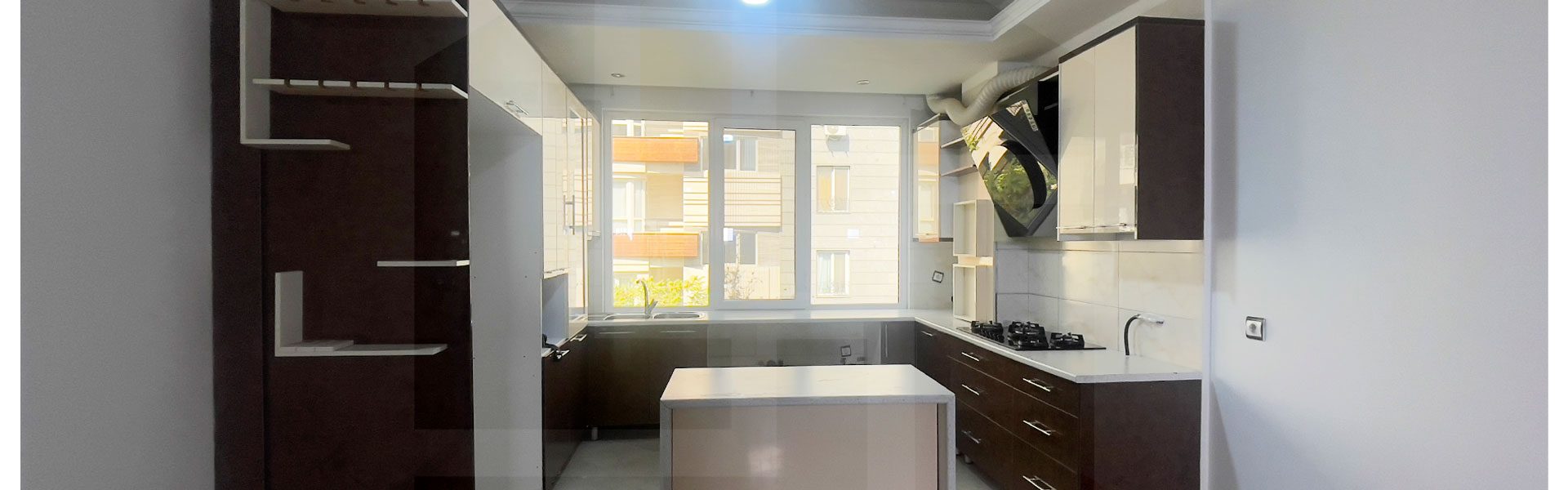 خرید آپارتمان در چهار باغ غربی